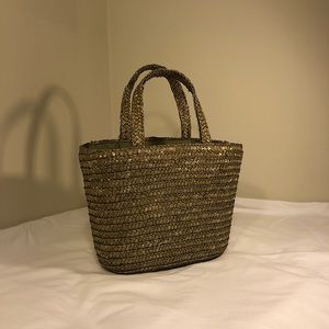 Woven purse